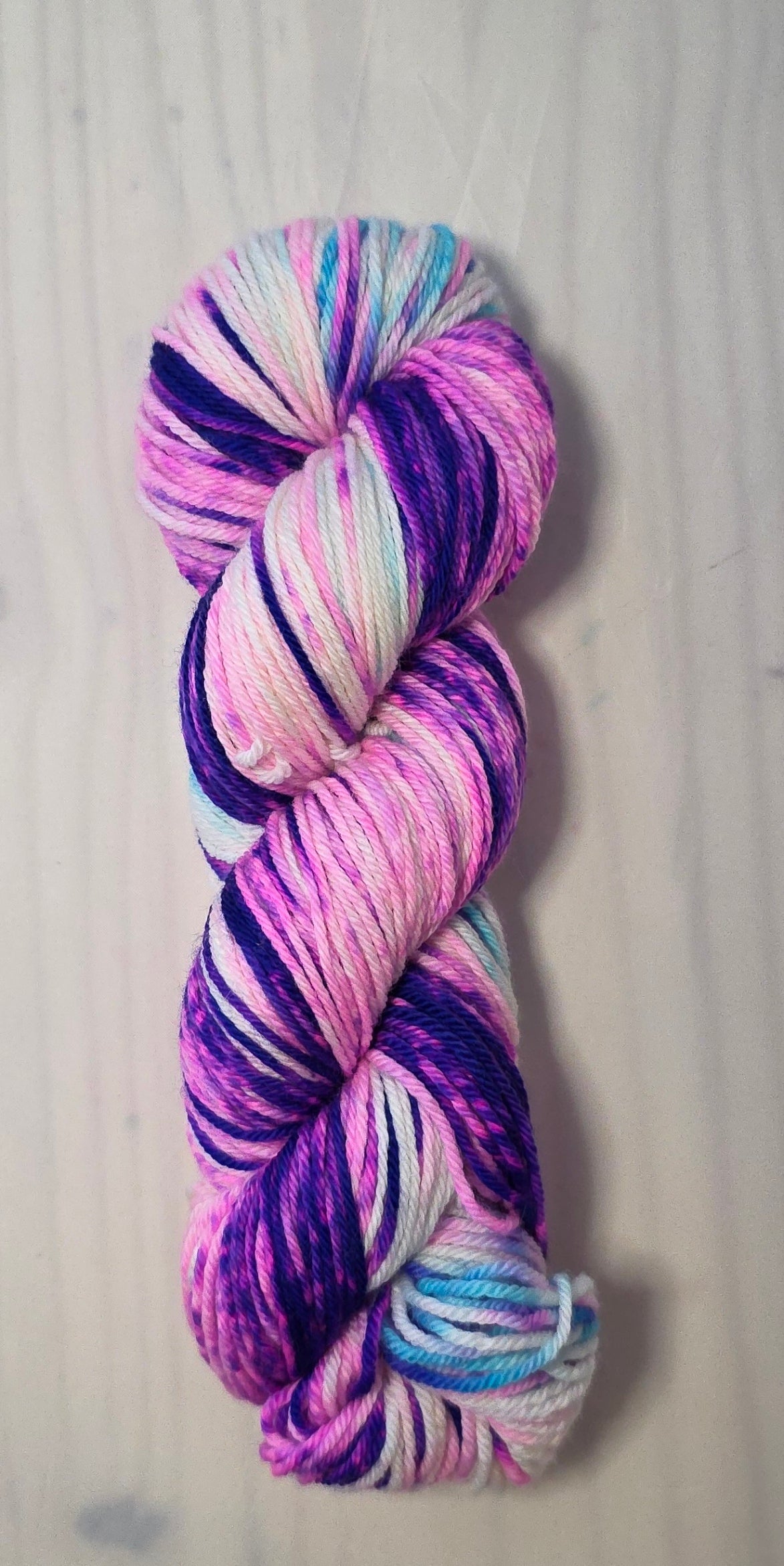 Gradient- Splash of Cyan