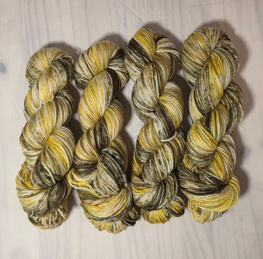 Gradient Yarn - Is there an Olive here?